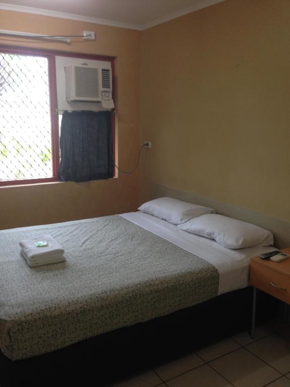 Hiway Inn Motel Darwin Room photo